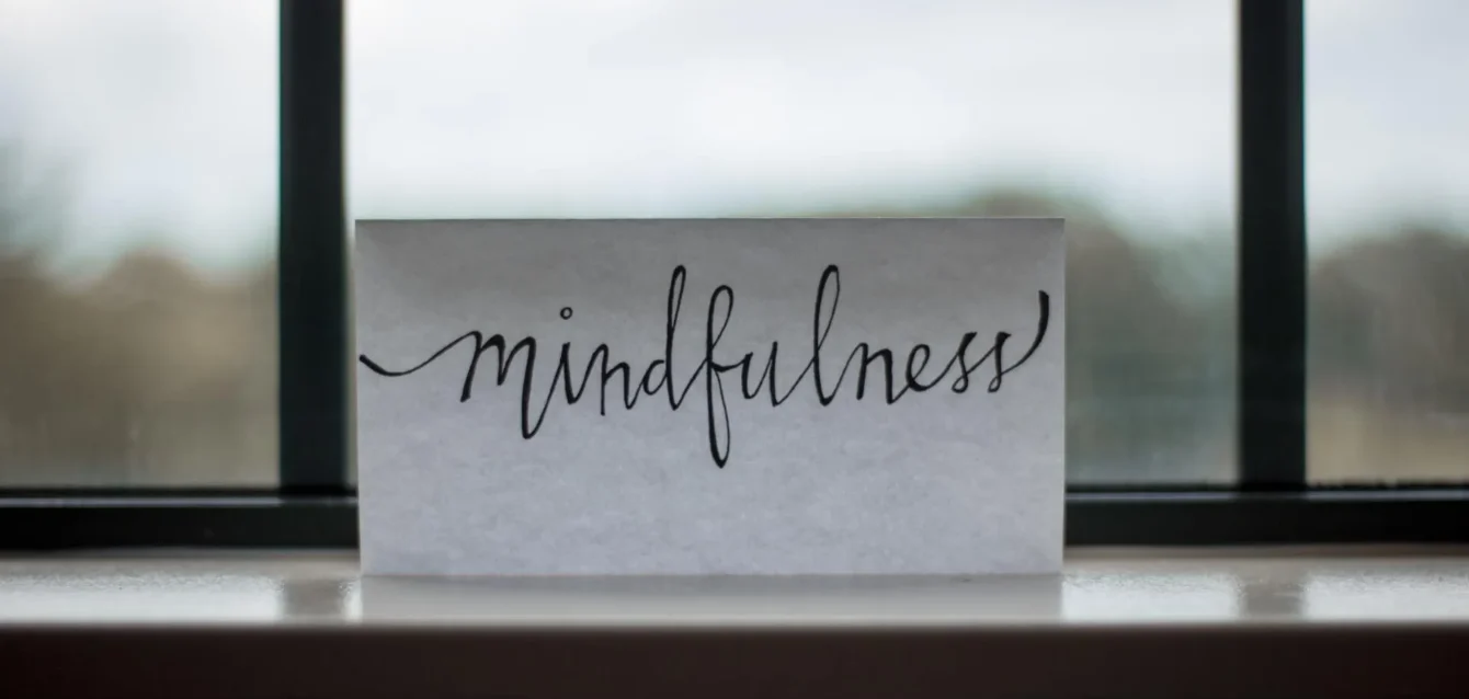 Mindful+marketing+-+99+degrees+-+lesly-juarez-unsplash-1920w